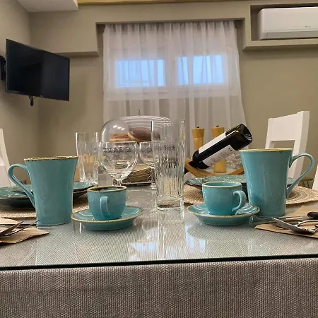 Center * Карпатос